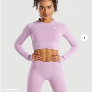 Gym shark crop top 🎄 SOLD